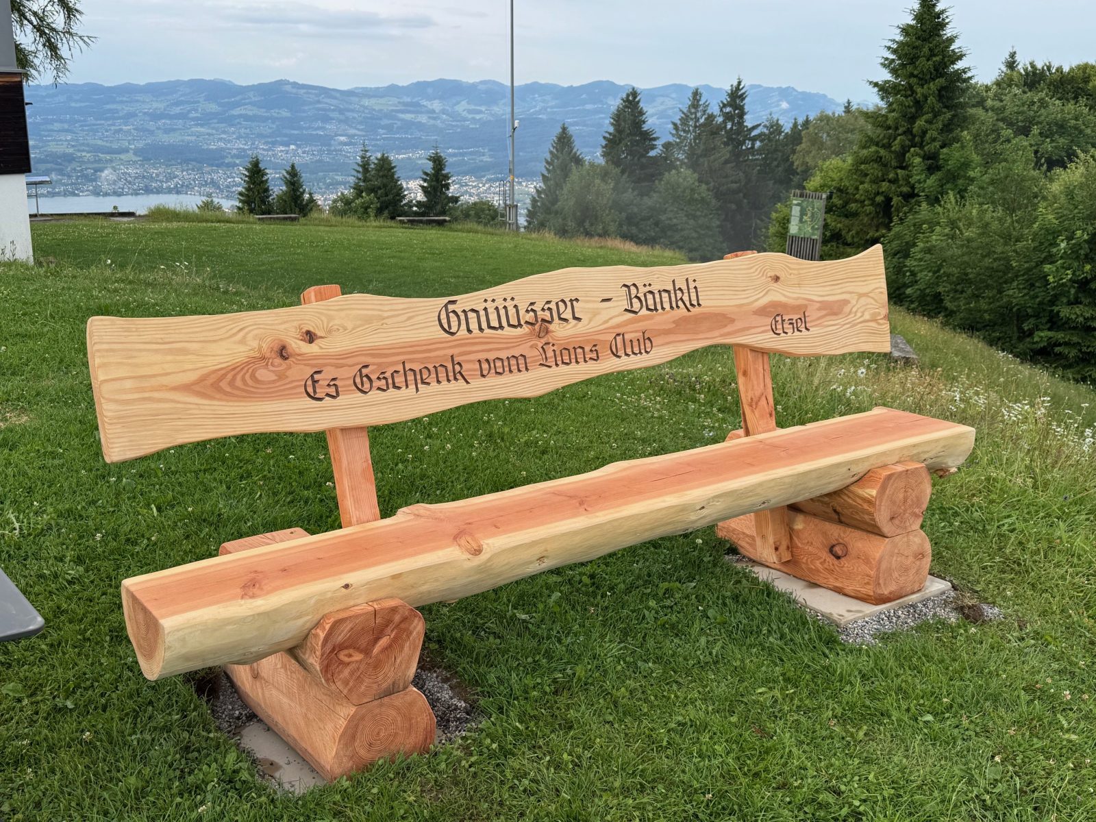 Lions Club Etzel Genussbänkli